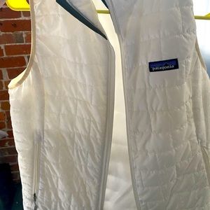 Patagonia vest, women’s, medium